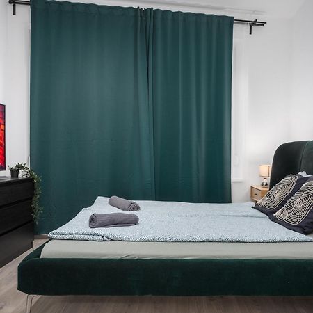 New Tranquil Apartments With Free Parking Budapest Esterno foto