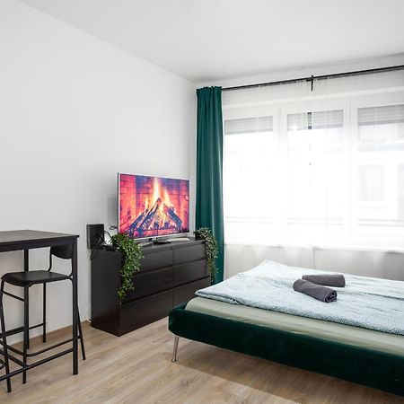 New Tranquil Apartments With Free Parking Budapest Esterno foto
