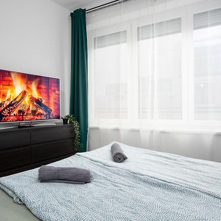 New Tranquil Apartments With Free Parking Budapest Esterno foto